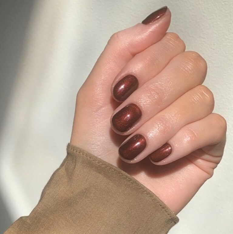 Chocolate Brown Nail Polish Is Turning Out To Be This Season’s ItShade