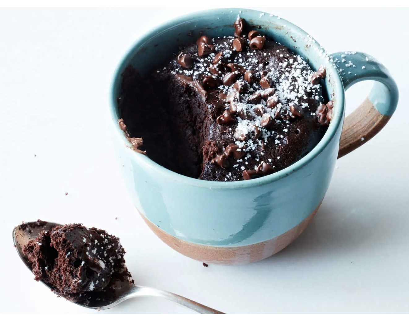 Chocolate mud cake cup